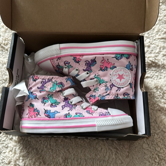 Converse All Star toddler unicorn sneakers 7 - Picture 6 of 6